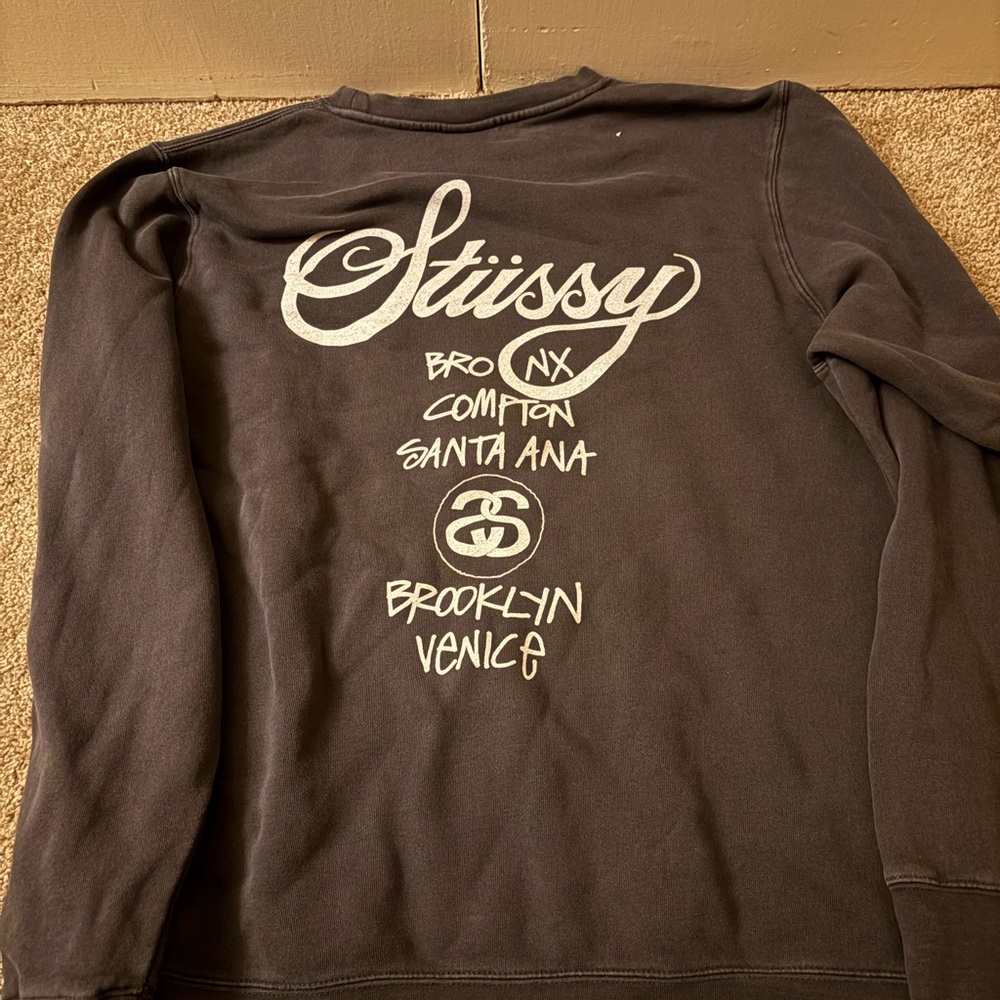 Stussy Crewneck World Tour